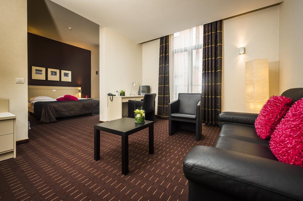 Hotel Florent Lier Oda fotoğraf