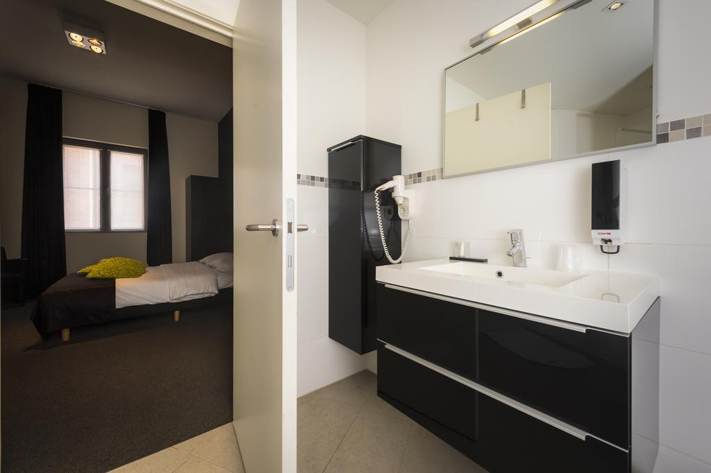 Hotel Florent Lier Oda fotoğraf